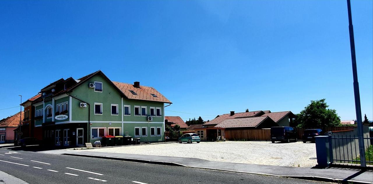 Apartment Luna Ptuj Exterior foto